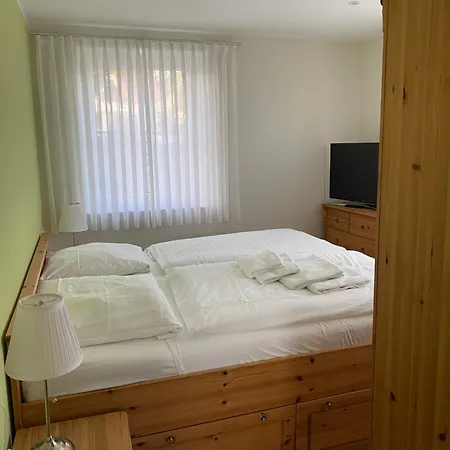 Am Rebstock Anker شقة